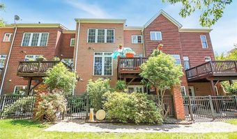 3114 Luke Crossing Dr, Charlotte, NC 28226