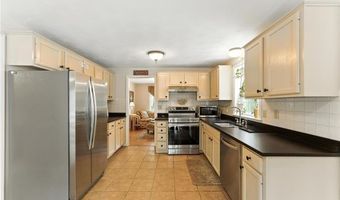 154 Black Pond Rd, Charlestown, RI 02813