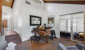 4900 Justin Dr NW, Albuquerque, NM 87114
