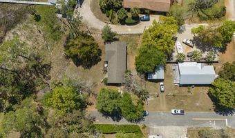 26 17th St, Apalachicola, FL 32320