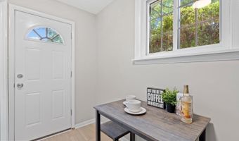 14016 BAUER Dr, Rockville, MD 20853