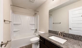 226 LAKE VISTA Dr, Auburndale, FL 33823