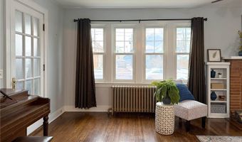 2812 Ogden Pl, Utica, NY 13501