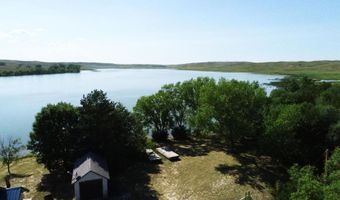 85827 Clear Lake Ave, Ainsworth, NE 69210