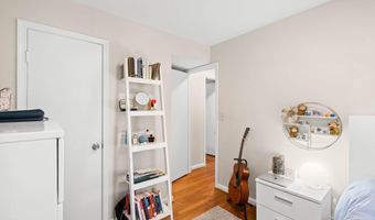 5801 DEVONSHIRE Dr, Bethesda, MD 20816