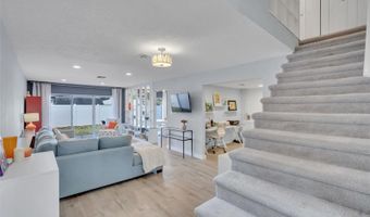 897 JONATHAN Way 897, Altamonte Springs, FL 32701