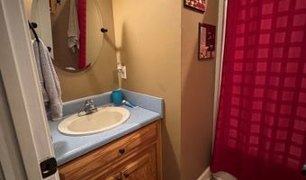1708 Jimmy St, Adel, GA 31620