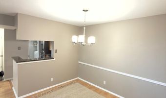 3310 WYNDHAM Cir 215, Alexandria, VA 22302