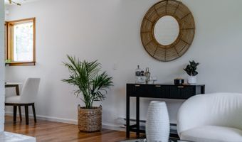 207 Kingsbury Dr, Aptos, CA 95003