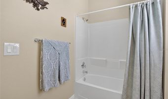 307 BLUEWATER FALLS Ct, Apollo Beach, FL 33572