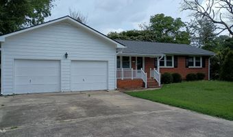 102 S Tunstall Ave, Apex, NC 27502