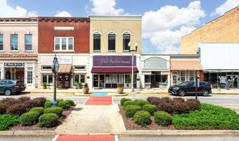 1016 NOBLE St, Anniston, AL 36201