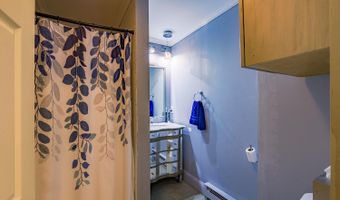 86 High St, Belfast, ME 04915