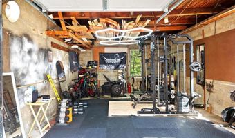 203 ALBANY Ave, Barrington, NJ 08007