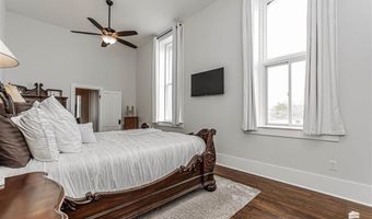 217 W 1st St, Abilene, KS 67410