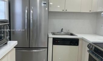 3010 Marcos Dr R203, Aventura, FL 33160