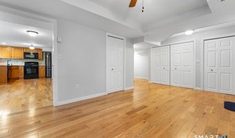 62 Chatham Rd, Berlin, CT 06037