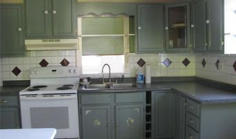 613 Leonard St, Alton, IL 62002