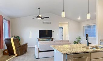 39 Harmony St, Buffalo, WY 82834