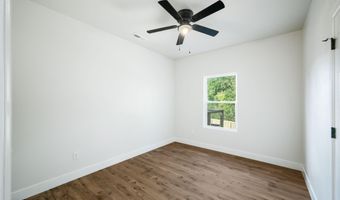 17 Builders Ln, Anderson, MO 64831