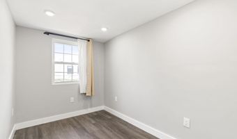 2504 N WATER St, Philadelphia, PA 19125