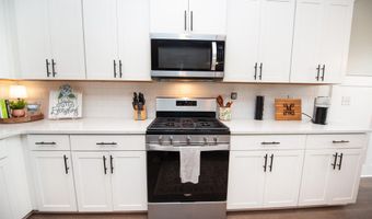 831 Orchard Valley Ln, Boiling Springs, SC 29316
