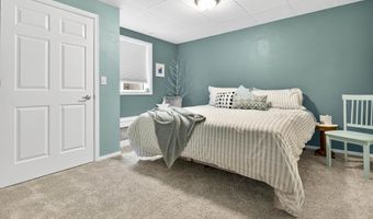 1936 N REXFORD St, Appleton, WI 54914