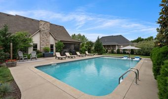 350 Old Post Dr, Alvaton, KY 42122