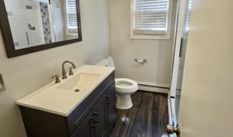 251 Pennant Ave, Beachwood, NJ 08722