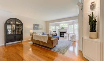 2505 Cassandra Marie Dr, Ballwin, MO 63021