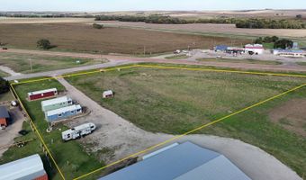 647 E 1st St, Lucas, KS 67648