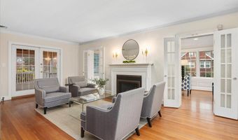 1503 N JEFFERSON St, Arlington, VA 22205