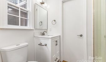 6422 Idlebrook Dr, Charlotte, NC 28212