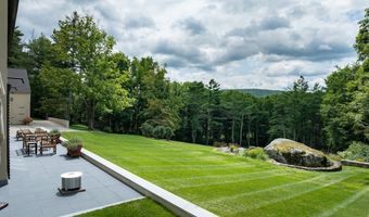 89 Under Mountain Rd, Canaan, CT 06031