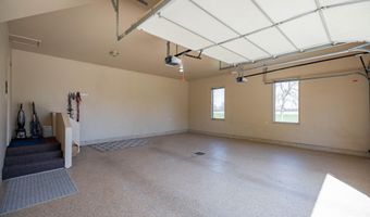 2955 N Roosevelt St, Aberdeen, SD 57401