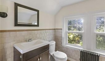 90 Hilltop Rd, East Providence, RI 02914