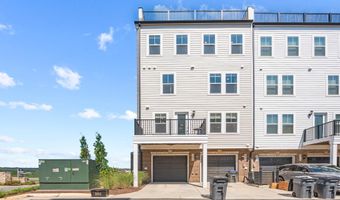 20801 LAMLASH Ter, Ashburn, VA 20147