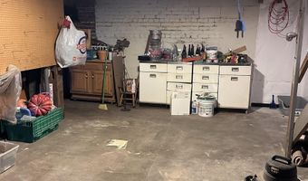 709 N St, Aurora, NE 68818