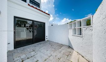 20945 Bay Ct 134-3, Aventura, FL 33180