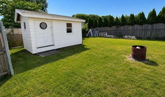 52 Tiffany St, North Providence, RI 02904