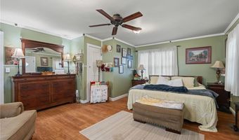 902 F St, Barling, AR 72923