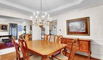 16 MULLIGAN Dr, Reading, PA 19606
