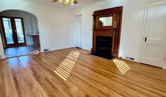 5713 19TH St N, Arlington, VA 22205