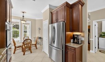 5312 GOLDEN ISLES Dr, Apollo Beach, FL 33572