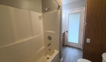 162 Shore Dr, Big Sandy, TN 38221