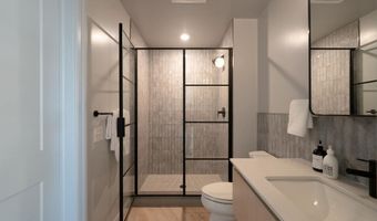 1325 N BEACH St 814, Philadelphia, PA 19125