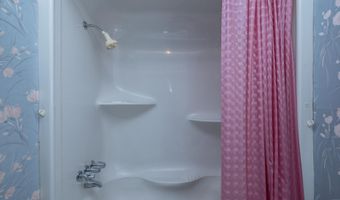 221 Greenland Rd, Anderson, SC 29626