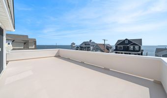 1100 Island Dr, Bayville, NJ 08721