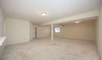 719 Clayton Corners Dr, Ballwin, MO 63011