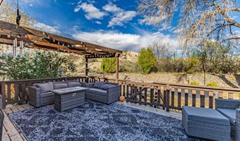 908 MOUNTAIN VIEW Dr, Aztec, NM 87410